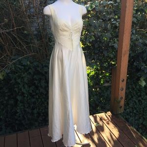 Vintage nightgown, cream full skirt